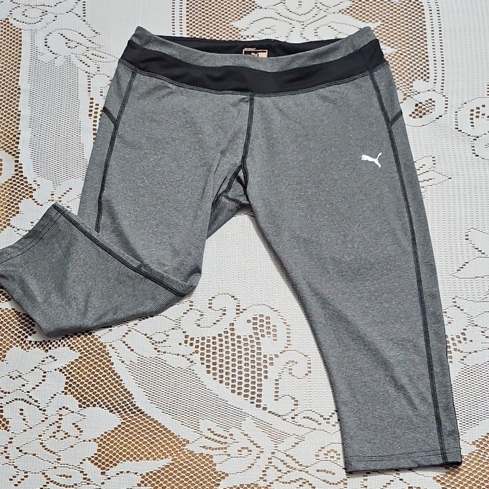 Puma Dry Cell Women's Gray Capris